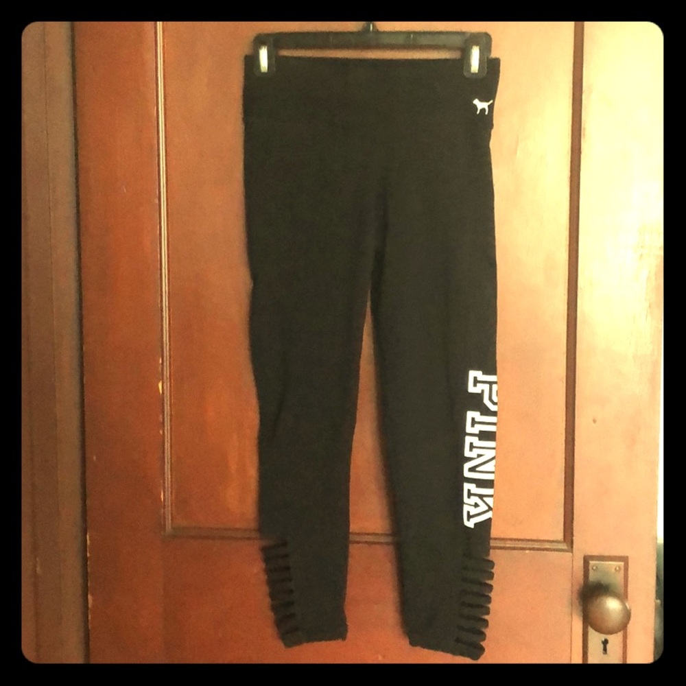 Black leggings